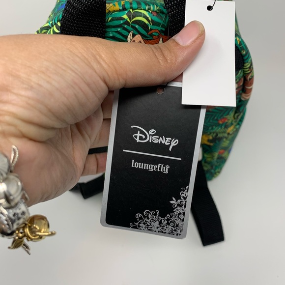 Disney x loungefly lion king hakuna matata bag - Picture 4 of 8